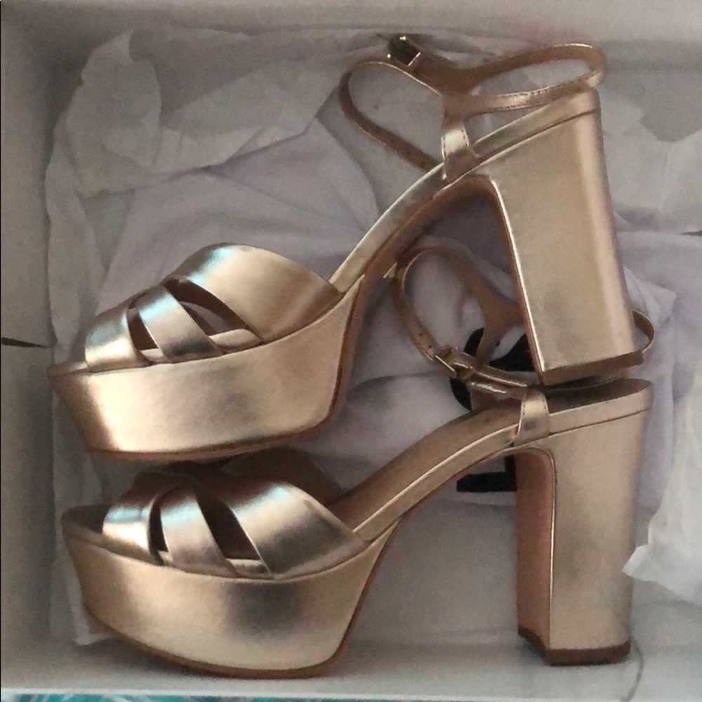Schutz gold platform in mint condition - Picture 1 of 3
